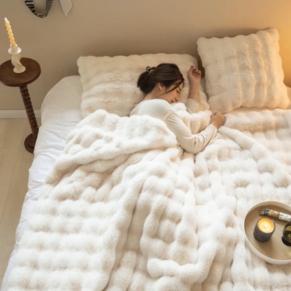 Soft Polyester Comfort Blanket